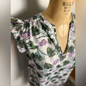 Cupcakes and cashmere flutter sleeve lilac rose blouse with metallic accents